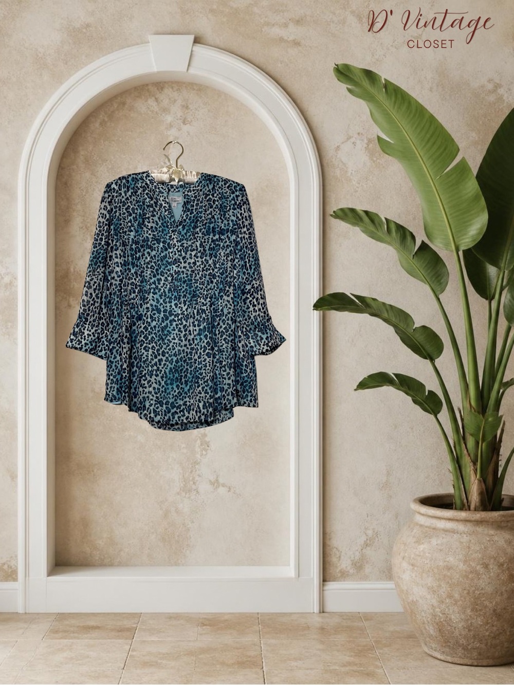 Kim Rogers Blue Leopard-Print V-Neck Blouse